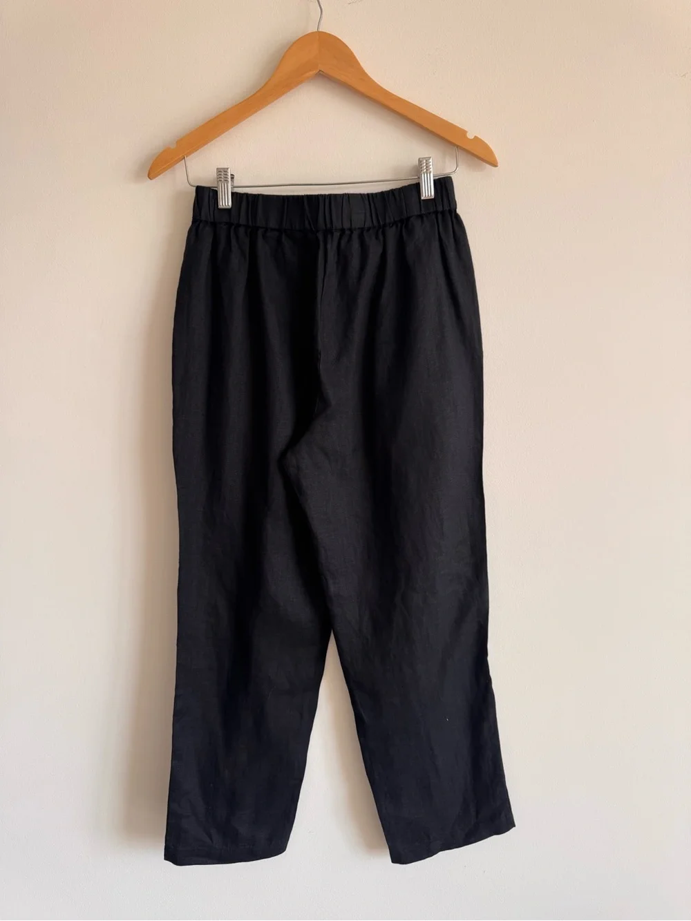 Quince | 100% European Linen Tapered Ankle Pants in Black Small